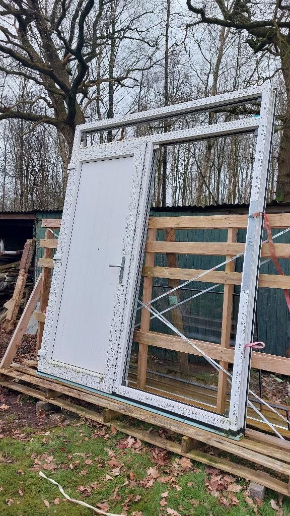 kunstof kozijnen nw en gebruikt, Doe-het-zelf en Verbouw, Kozijnen en Schuifpuien, Kunststof, Raamkozijn, Nieuw, 225 cm of meer