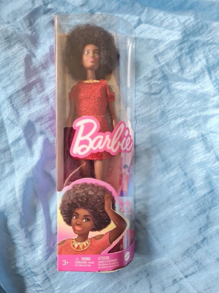 Nieuwe Mattel Barbie Fashionista Donkere Pop, Ophalen of Verzenden, Nieuw, Barbie