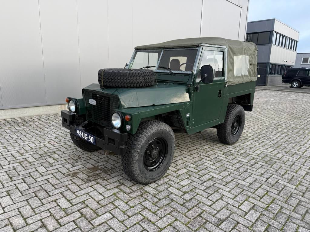 Land rover 88 S2a Lightweight , 2.5L benzine, 5 versnelling, Trekhaak, 4 cilinders, Leder, Handgeschakeld