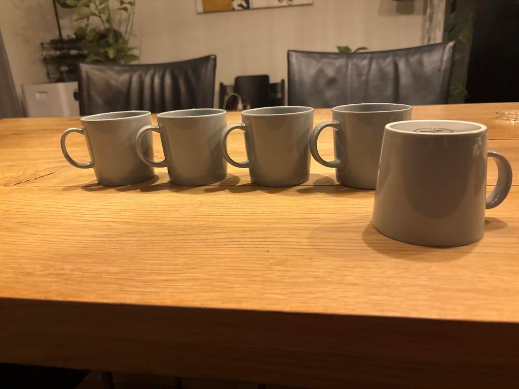 Iittala Teema Mokken Set, Keramiek, Ophalen of Verzenden, Zo goed als nieuw, Effen