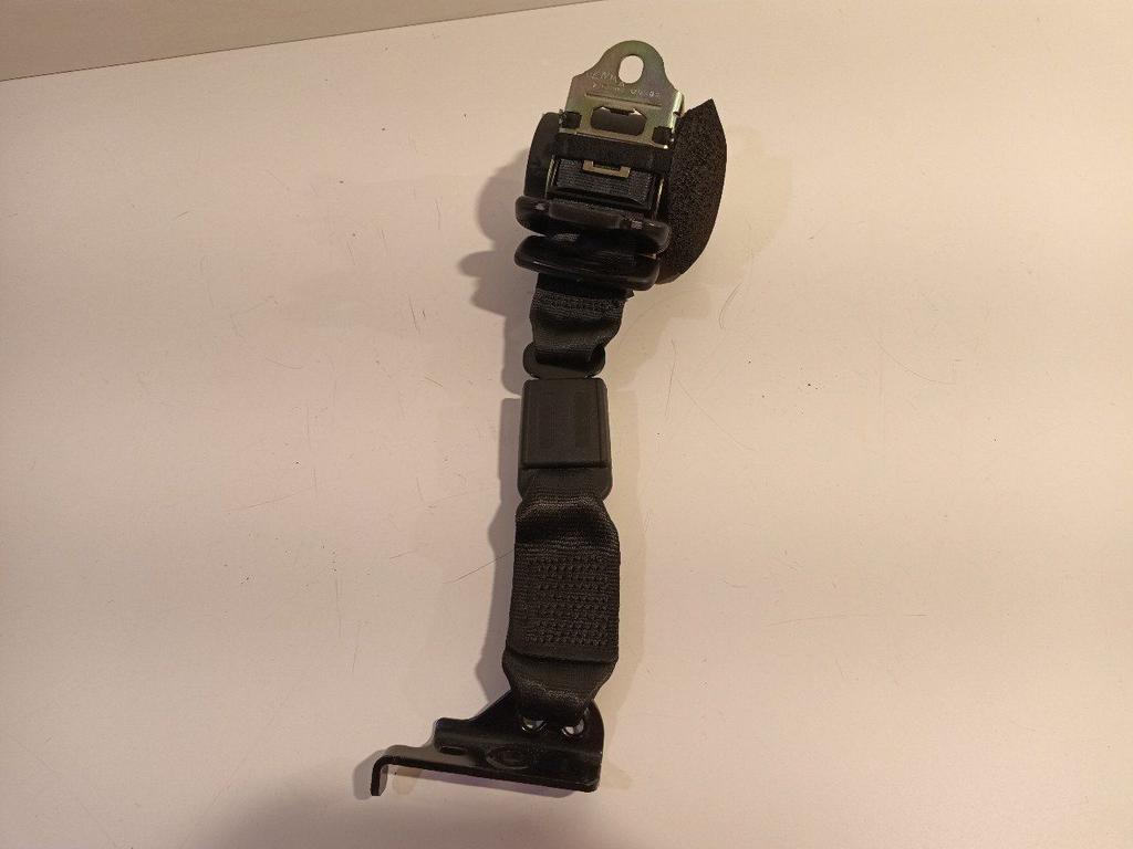 Veiligheidsgordel midden achter Fiat Panda, Auto-onderdelen, Onderdelen@venauto.nl, Van der Ven Autorecycling B.V., Gebruikt, Ettenseweg 76, 4706 PB Roosendaal, The Netherlands