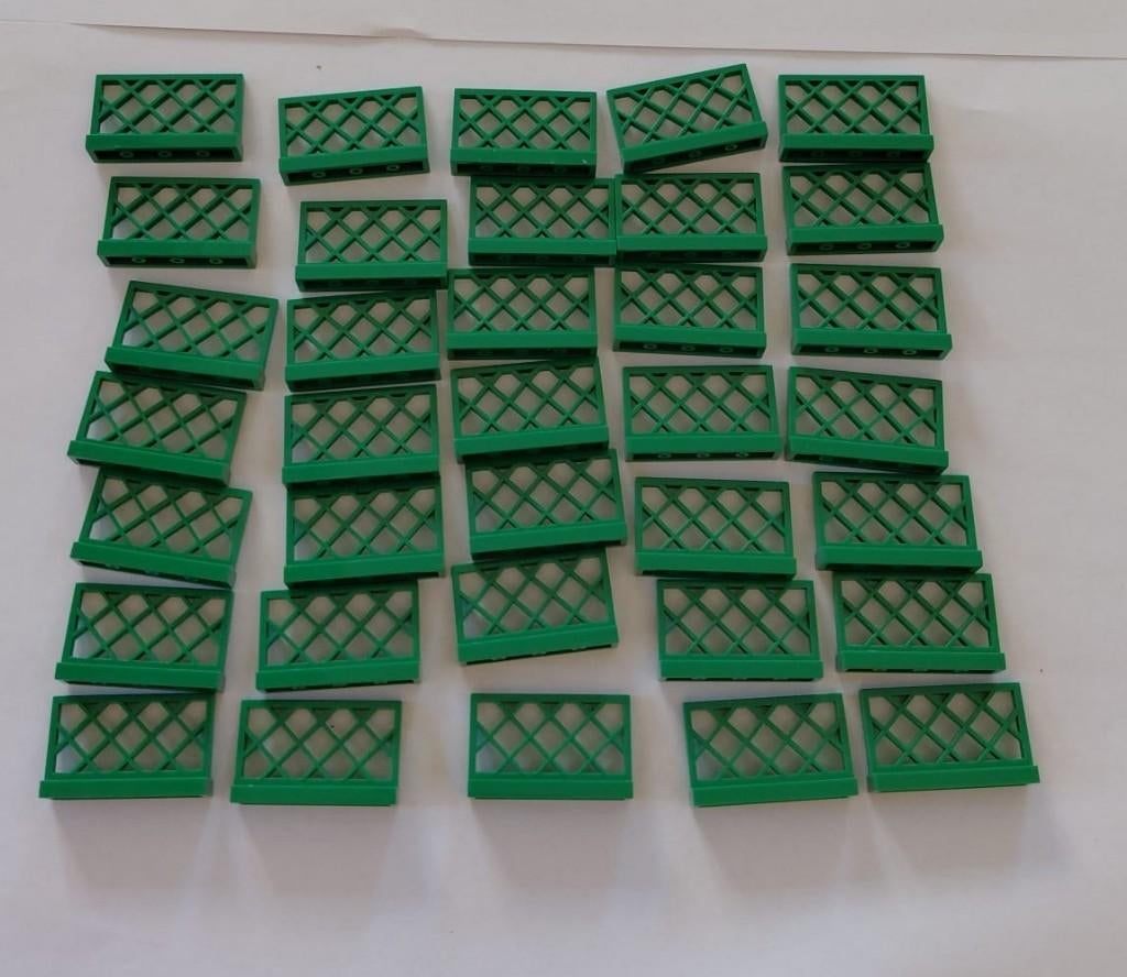 Lego groene hekjes 3185 Fence green, Kinderen en Baby's, Speelgoed | Duplo en Lego, Ophalen of Verzenden, Zo goed als nieuw, Losse stenen
