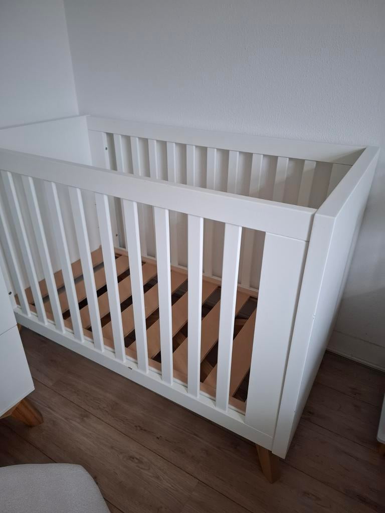 TWF Fjord Ledikant 120x60 - Stevig en Verstelbaar /Crib, Ophalen, Gebruikt, Ledikant