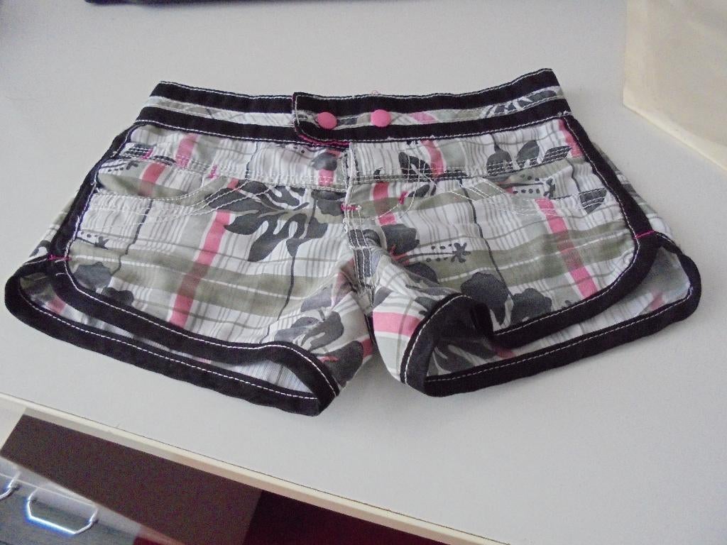 Broekje kort van Five&Co maat 104, Ophalen of Verzenden, Zo goed als nieuw, Meisje, Broek