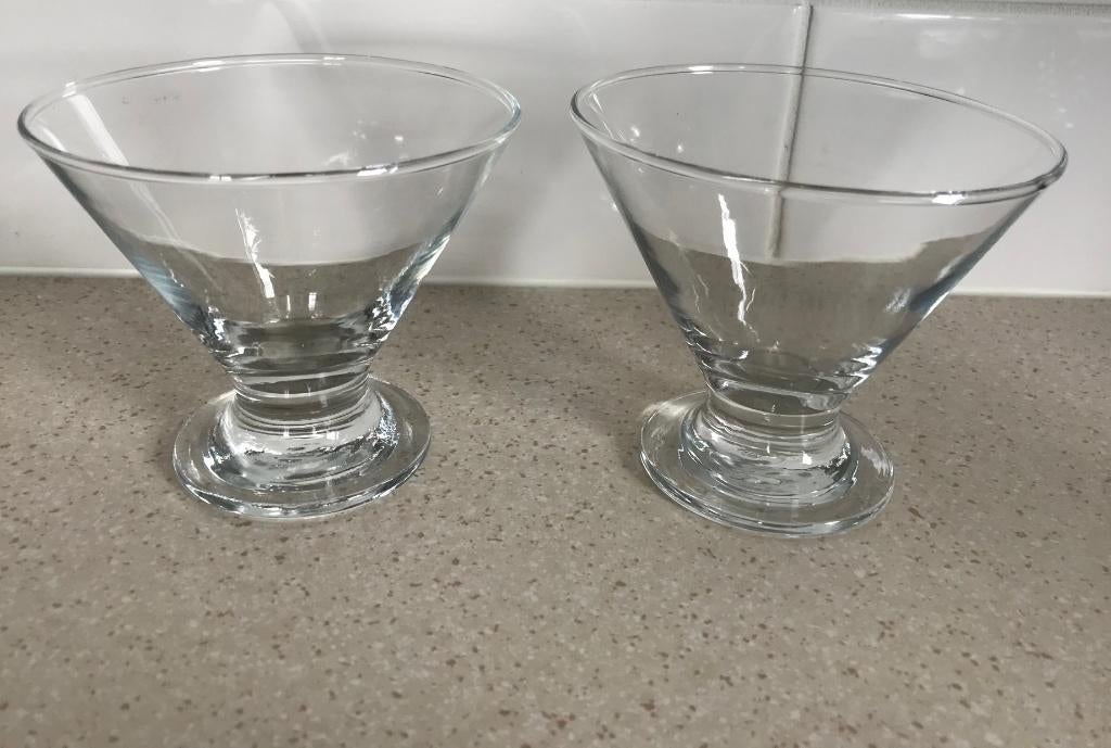 Twee bowl glazen, jaren 60, onbeschadigd., Ophalen of Verzenden, Zo goed als nieuw, Overige typen