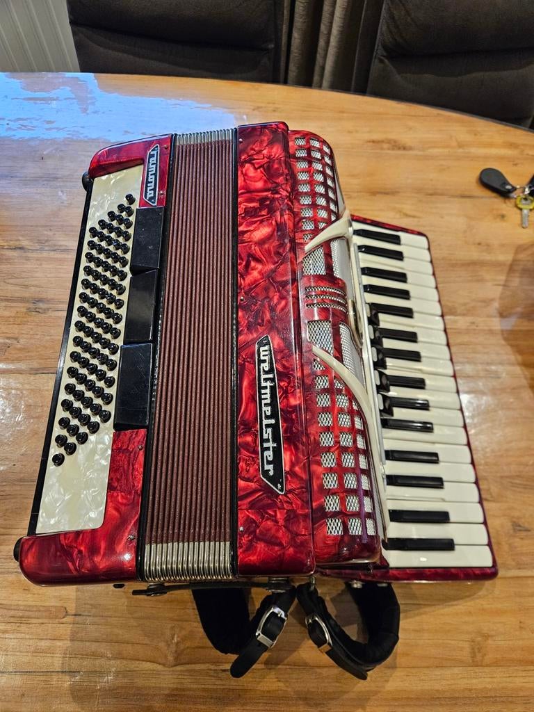 Accordeon weltmeister ramona, Muziek en Instrumenten, Ophalen of Verzenden, Zo goed als nieuw, 72-bas, Weltmeister