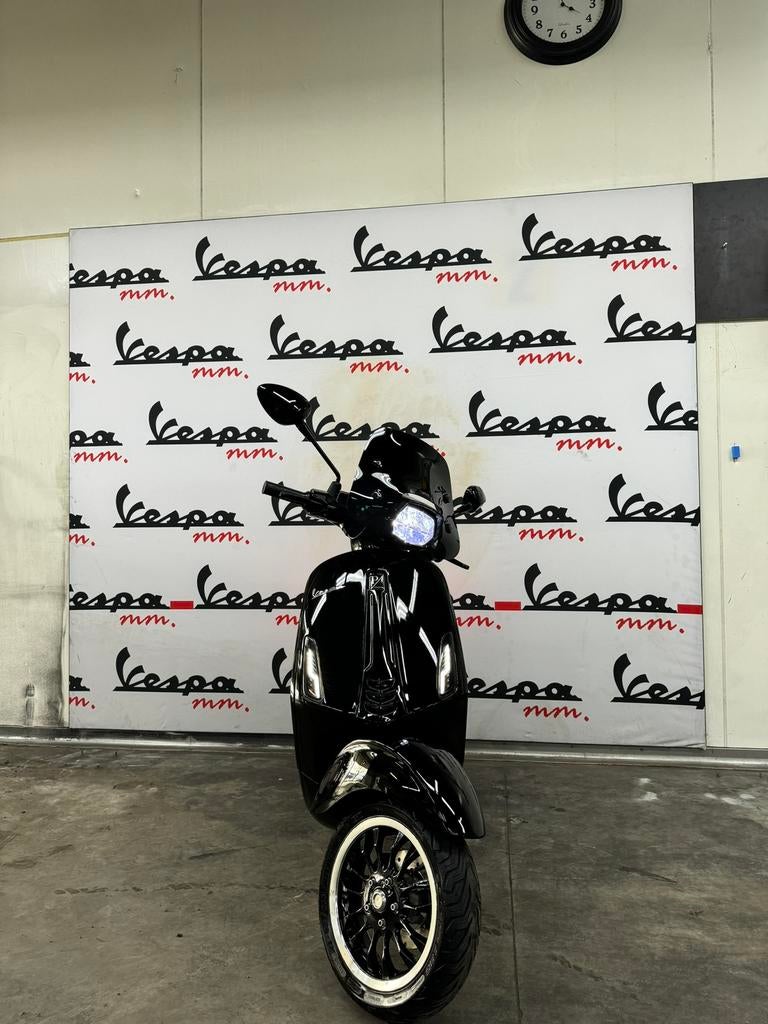Vespa Sprint 50cc | Akrapovic, Ophalen, Zo goed als nieuw, Benzine, Overige modellen