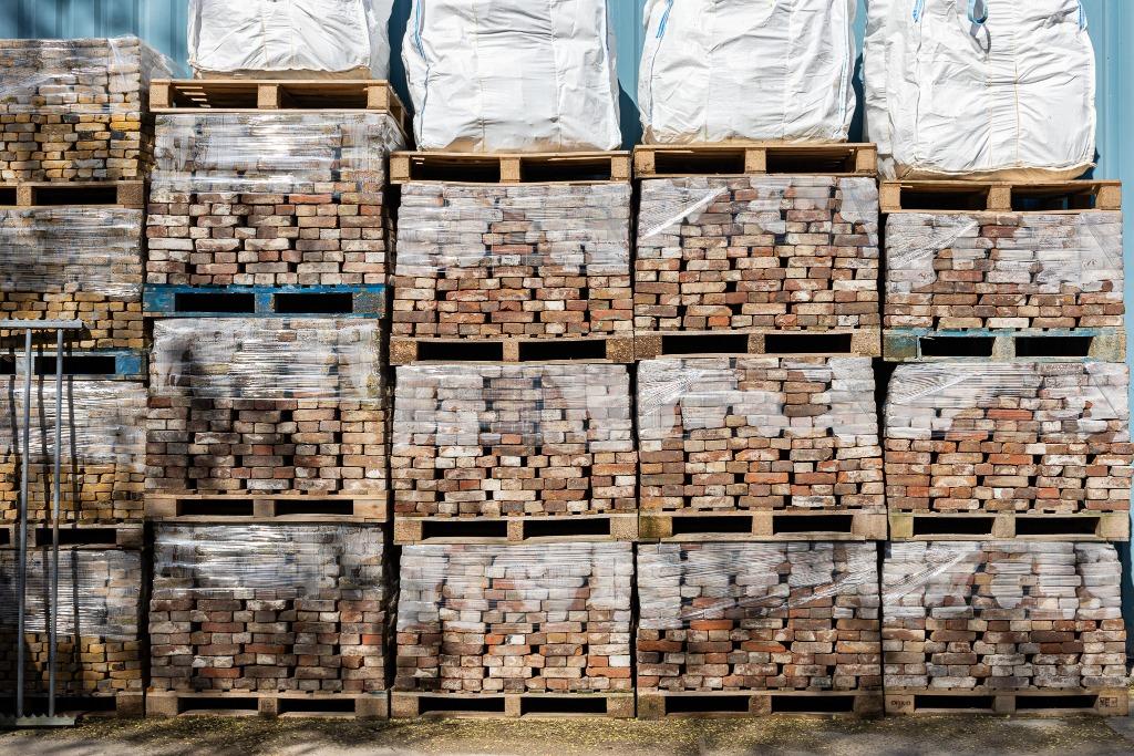 Oude paarse bruine rode gebikte vormbak gevelstenen 220m2, Doe-het-zelf en Verbouw, Metselstenen, Ophalen of Verzenden, Gebruikt