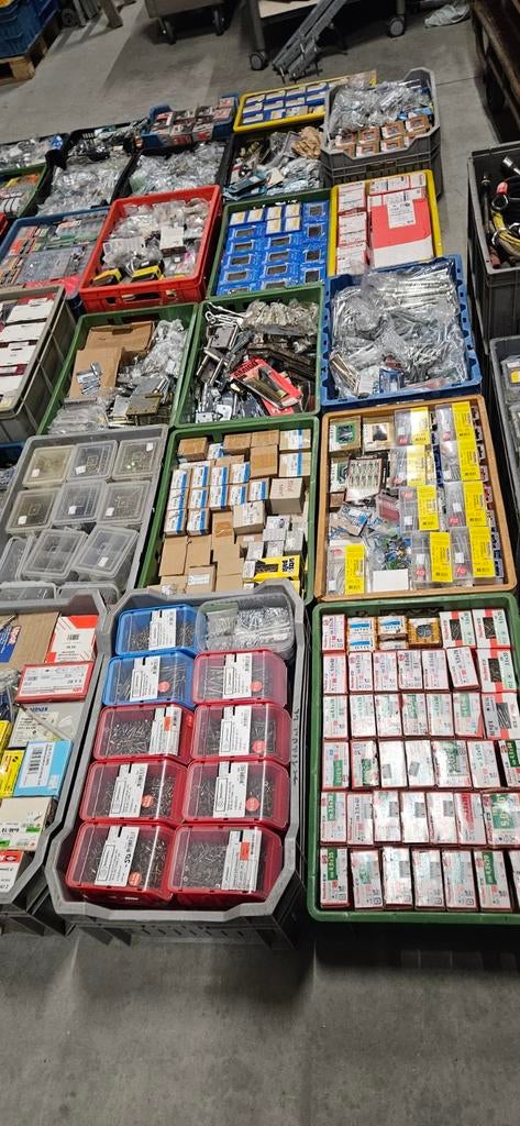 hang en sluitwerk ,bouten, schroeven, losgereedschap,pluggen, Ophalen, Nieuw, Rvs, Overige typen