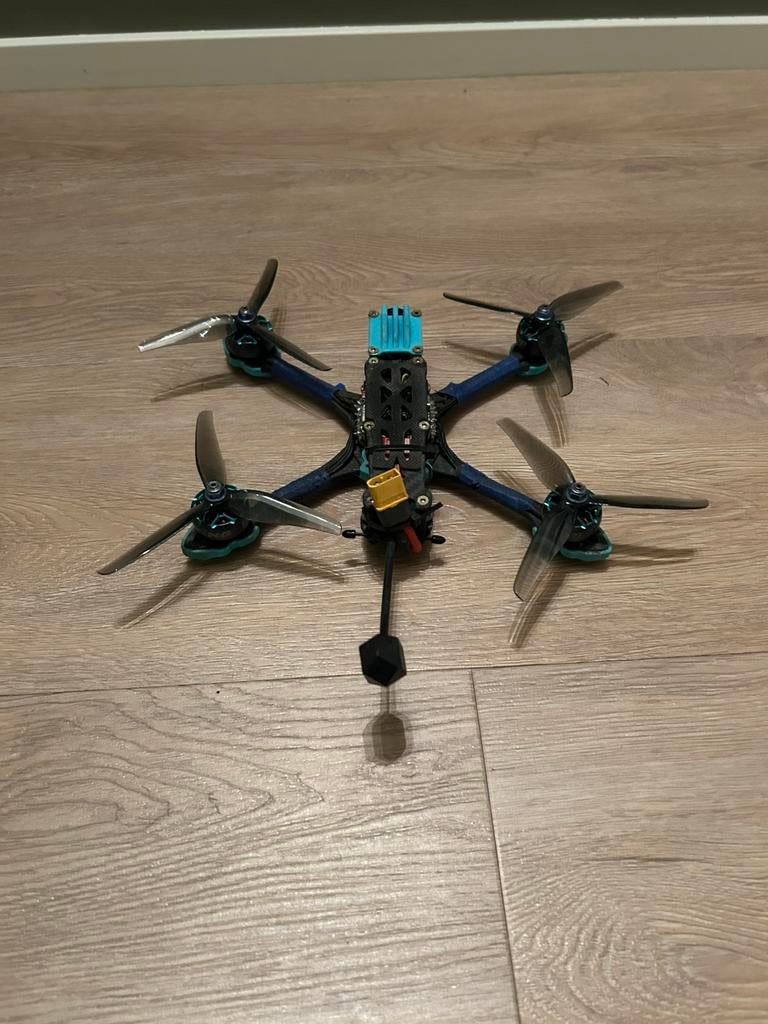 Fpv drone, Ophalen of Verzenden, Zo goed als nieuw