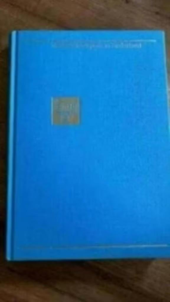 Gemeentewapens in Nederland. 1914-1989, Ophalen of Verzenden, Gelezen