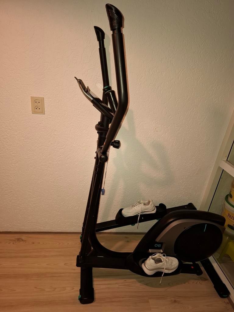 Fitnessapparatuur, Ophalen of Verzenden, Zo goed als nieuw, Hometrainer