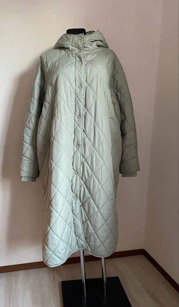 Zara mintgroene gewatteerde maxi jas XL/42 (ook voor XXL/44), Kleding | Dames, Jassen | Winter, Zara, Maat 42/44 (L), Ophalen of Verzenden