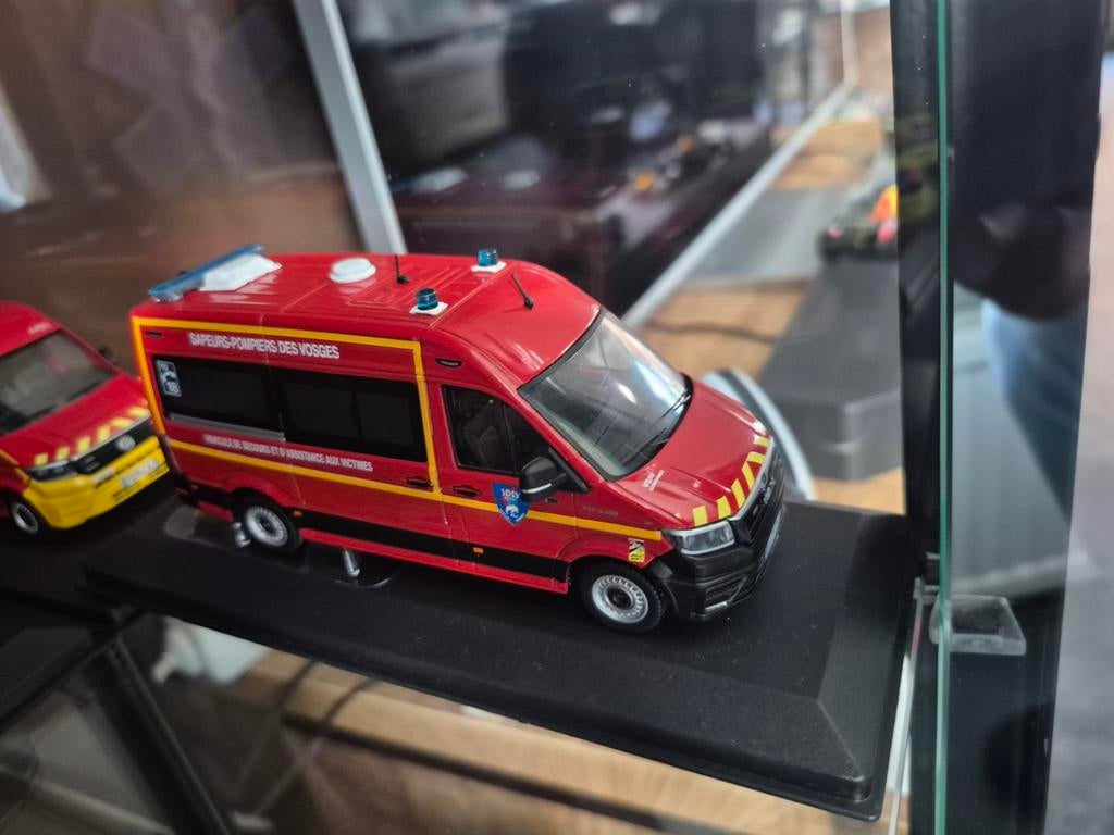 Man pompier brandweer 1:43, Hobby en Vrije tijd, Modelauto's | 1:43, Ophalen of Verzenden, Nieuw, Auto, Overige merken