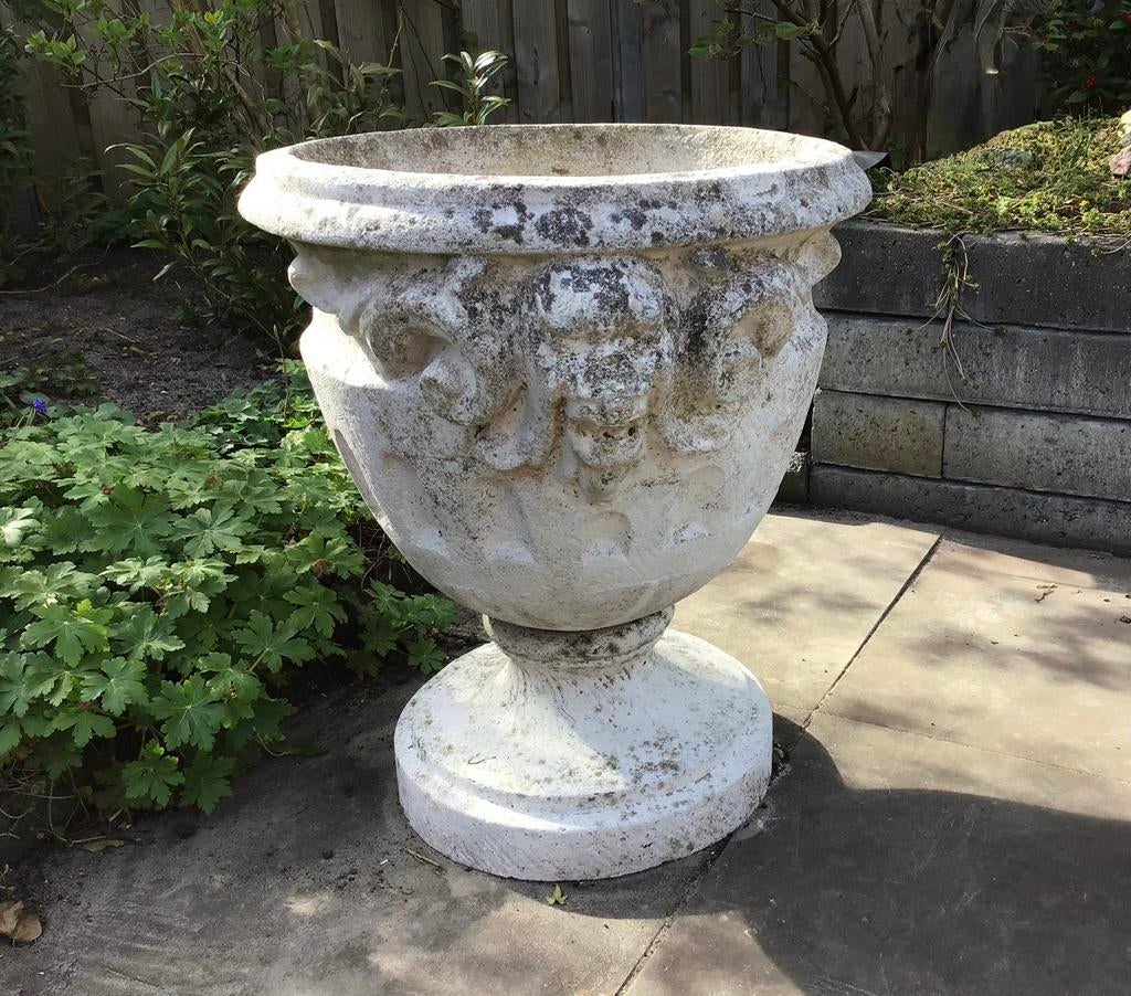 Fraaie grote betonnen plantenbak 2 delen ., Tuin en Terras, Tuinvazen, Ophalen, Gebruikt