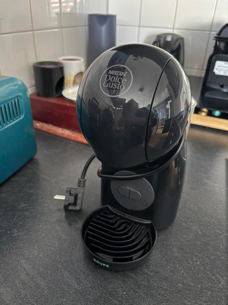 Dolce gusto mini me, 1 kopje, Ophalen of Verzenden, Zo goed als nieuw, Koffiemachine