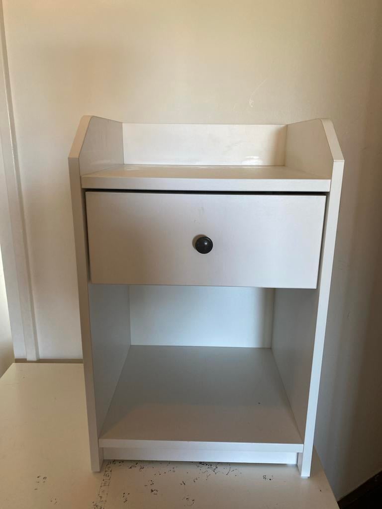 Hauga IKEA nachtkastje met lade, Huis en Inrichting, Slaapkamer | Nachtkastjes, Ophalen, Gebruikt, Minder dan 45 cm, 55 tot 70 cm