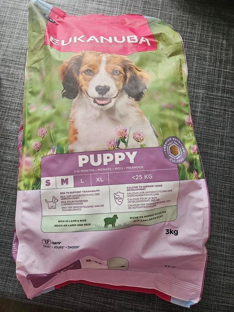 Eukanuba puppy. S/m, Ophalen, Hond
