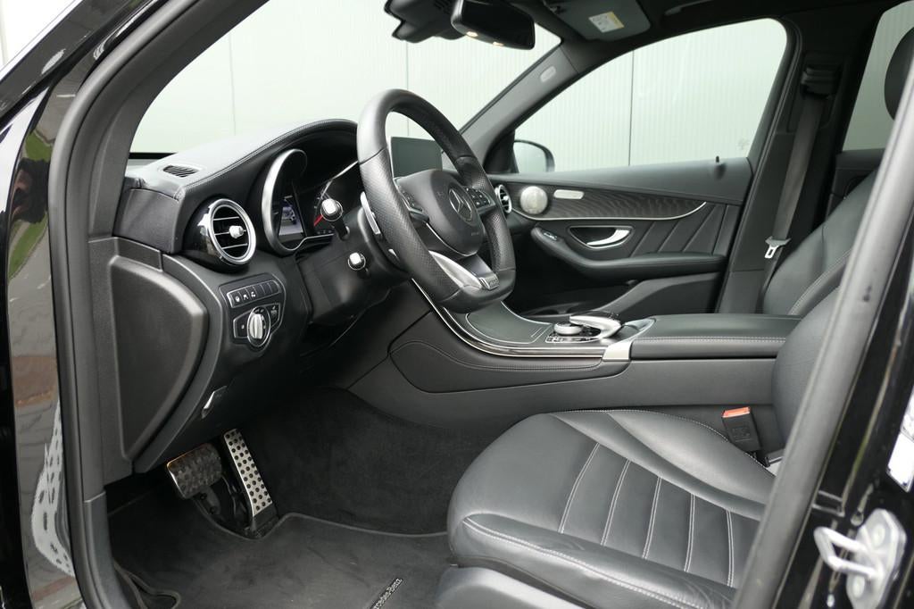 Mercedes-Benz GLC-klasse AMG 43 4MATIC Burmester Pano Luchtv, Automaat, Gebruikt, Lichtsensor, 367 pk
