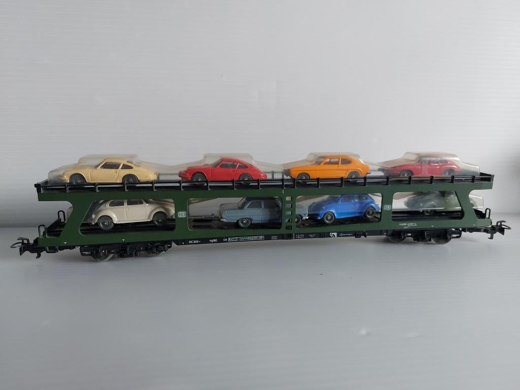 Märklin H0 autotransport wagon DB met 8 auto's, Wisselstroom, Gebruikt, Wagon, Ophalen of Verzenden