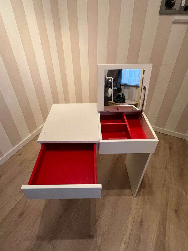 IKEA Brimnes make up tafel 70x42, Huis en Inrichting, Ophalen, 50 tot 100 cm, Zo goed als nieuw, Minder dan 100 cm