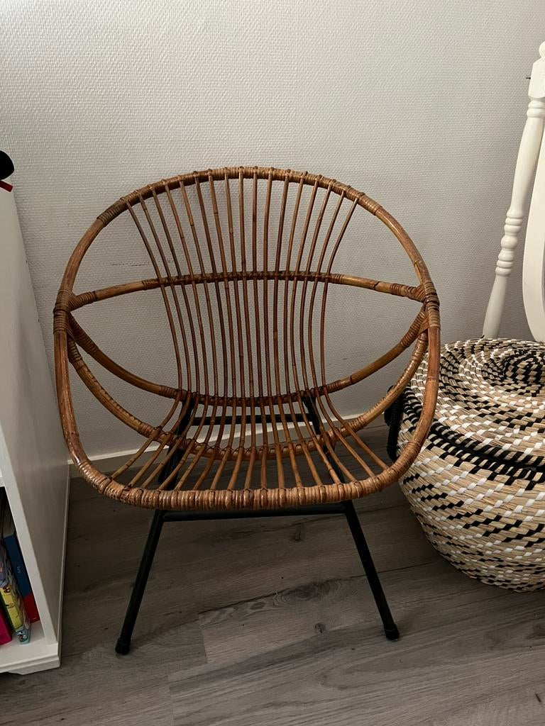 Rotan stoeltje, Huis en Inrichting, Ophalen, Zo goed als nieuw, Bruin, Eén