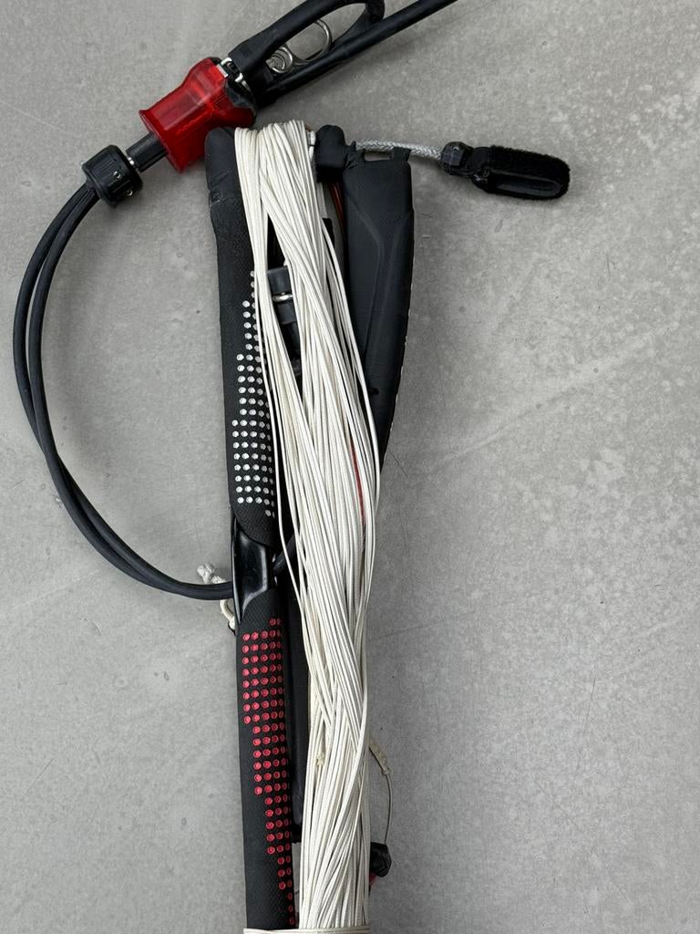 Slingshot bar 20 inch kitesurfen, Ophalen of Verzenden, Gebruikt, Zeil, Minder dan 5 m²