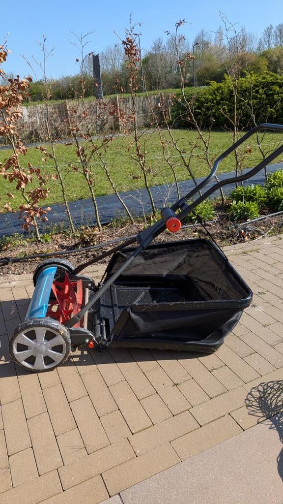 Gardena Kooimesmaaier met Opvangbak - Handgrasmaaier, Ophalen, Gebruikt, Handgrasmaaier, Opvangbak