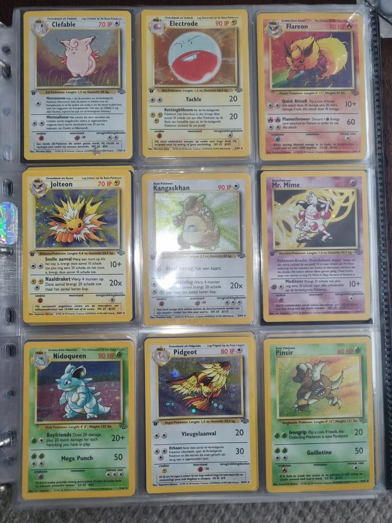 1st edition pokemon kaarten verzameling, Fossil en Jungle, Ophalen of Verzenden, Zo goed als nieuw, Meerdere kaarten