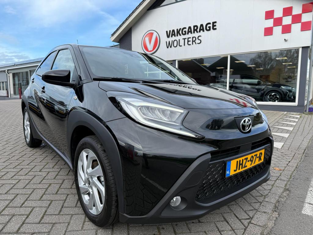Toyota Aygo X 1.0 VVT-i S-CVT first AUTOMAAT/RIJKLAARPRIJS!, 12 maanden, Gebruikt, Zwart, 3 cilinders