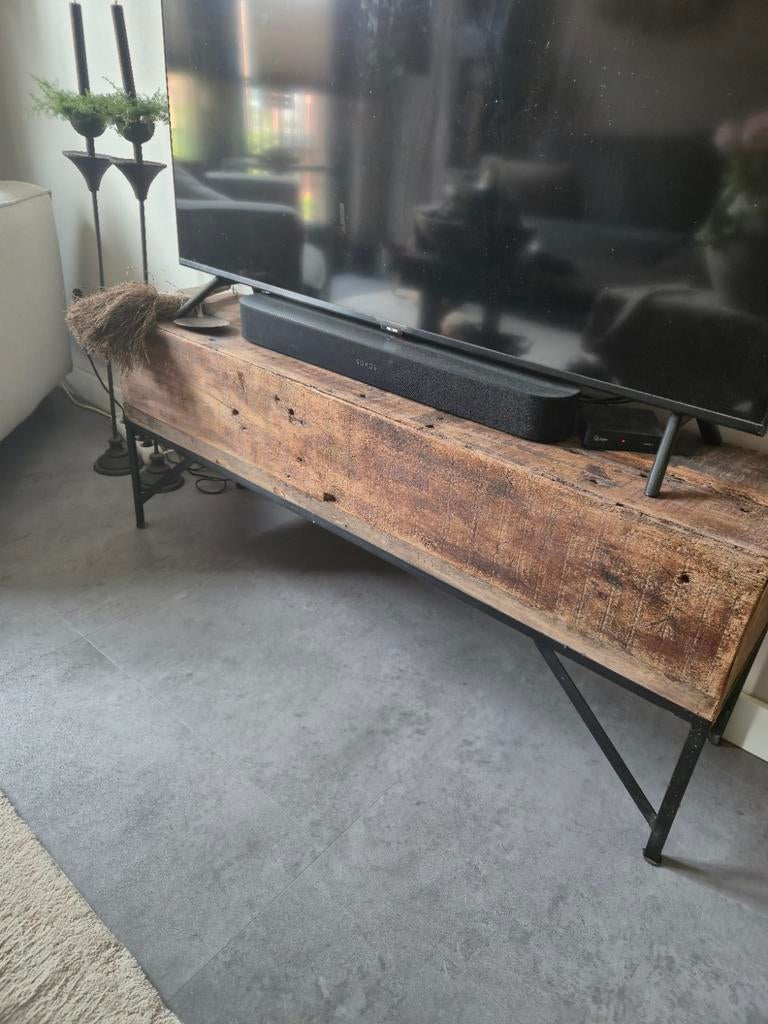 Sidetable/bankje van hout en metaal, Huis en Inrichting, Tafels | Sidetables, Ophalen, 100 tot 150 cm, Metaal, 25 tot 50 cm