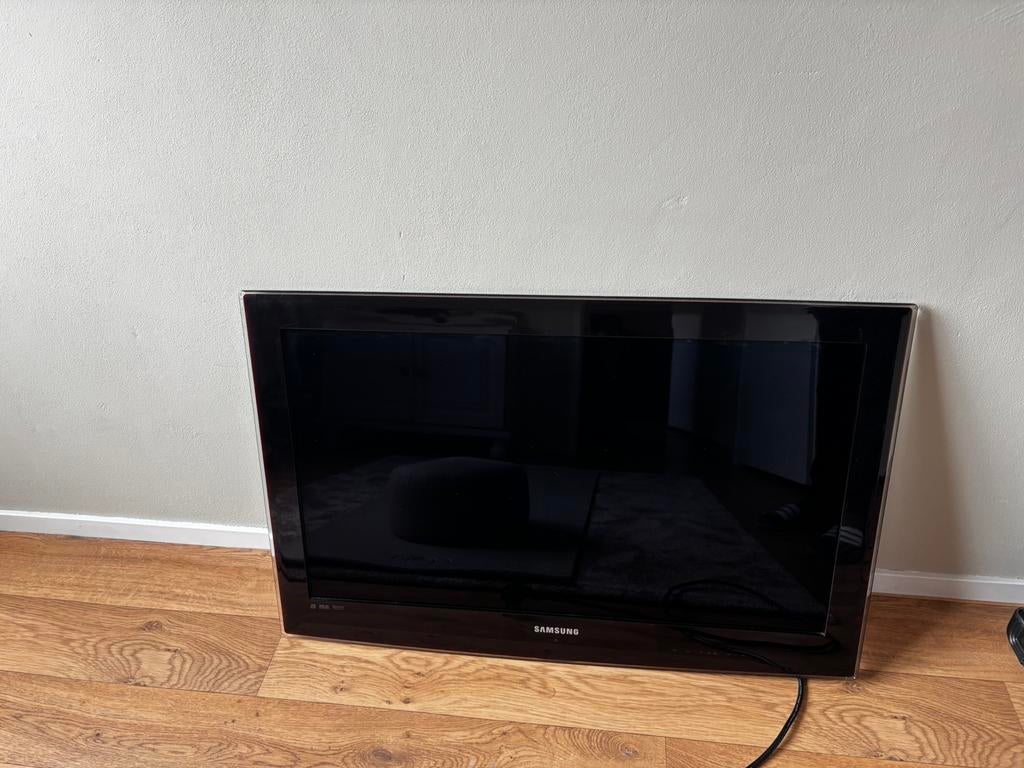 TV 32 inch nette staat Samsung, Audio, Tv en Foto, Televisies, Ophalen, LED, 50 Hz, Zo goed als nieuw