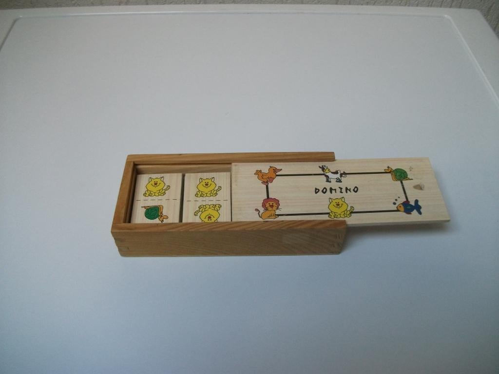 Houten dieren domino in kistje, Ophalen of Verzenden, Gebruikt