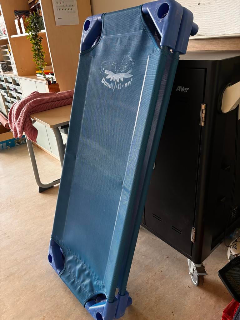 Blauwe peuterstretcher Dandi-lion, Ophalen, Gebruikt, 140 tot 160 cm, Minder dan 70 cm