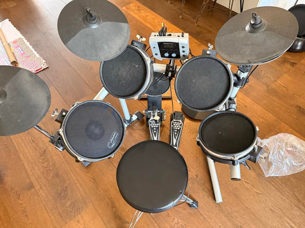 Thomann Millenium e-drum set elektronisch drumstel incl kruk, Muziek en Instrumenten, Drumstellen en Slagwerk, Gebruikt, Overige merken
