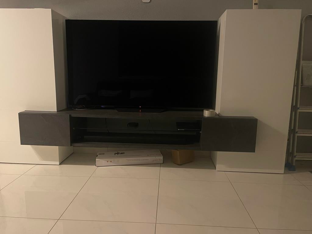 Tv meubel cinewall 280cm hoogglans breed  veel opbergruimte, Ophalen of Verzenden, Zo goed als nieuw, 25 tot 50 cm, Minder dan 100 cm