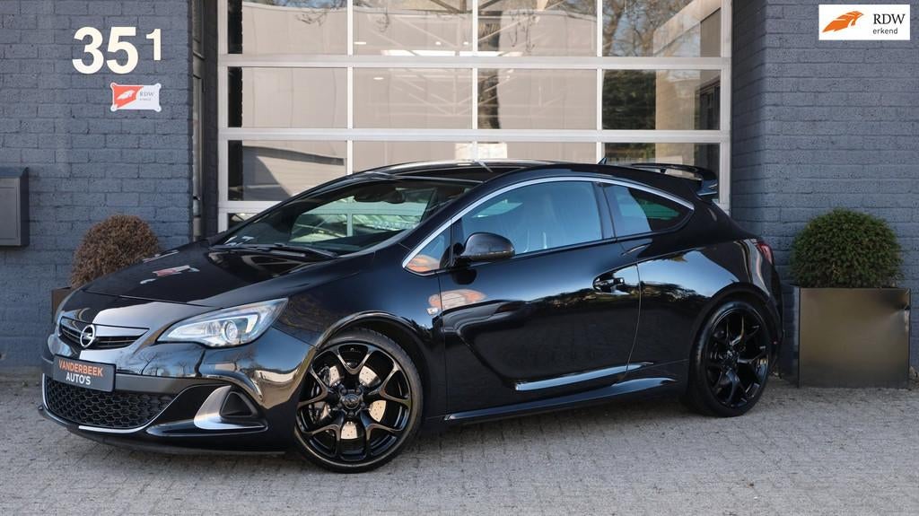 Opel ASTRA GTC 2.0 Turbo OPC 280PK NAVI LEDER VOL!, 1998 cc, Gebruikt, 4 cilinders, Zwart
