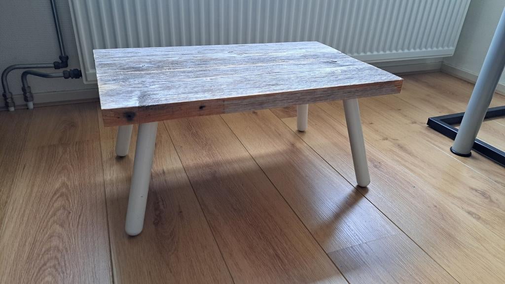 Tafeltje / plantentafeltje / bijzettafeltje / krukje, Ophalen, Minder dan 50 cm, 50 tot 100 cm, Zo goed als nieuw