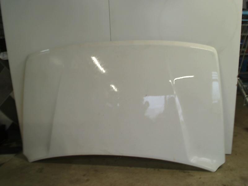 Motorkap Suzuki Vitara (ET/FT/TA) (2003-12/2005-12), Gebruikt, Suzuki Deutschland GmbH, Kontakt@suzuki.de, Suzuki-Allee 7, Bensheim 64625, , Duitsland