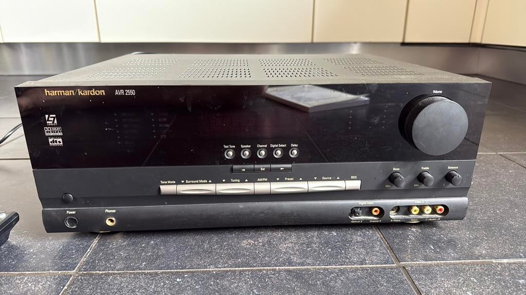 Harman Kardon AVR 2550 AV receiver, Audio, Tv en Foto, Versterkers en Receivers, Ophalen, Gebruikt, 120 watt of meer, Overige merken