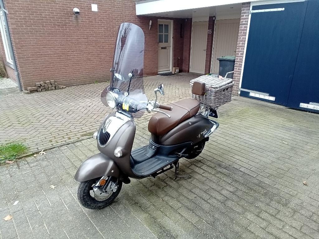 BTC Grande Retro, Fietsen en Brommers, Ophalen, Gebruikt, Benzine, Overige merken