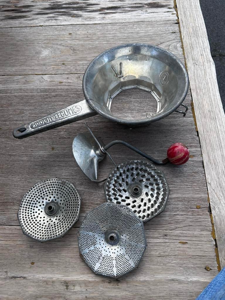 Antieke zeef, Ophalen of Verzenden, Zo goed als nieuw, Overige materialen, Pot, Bus of Blik