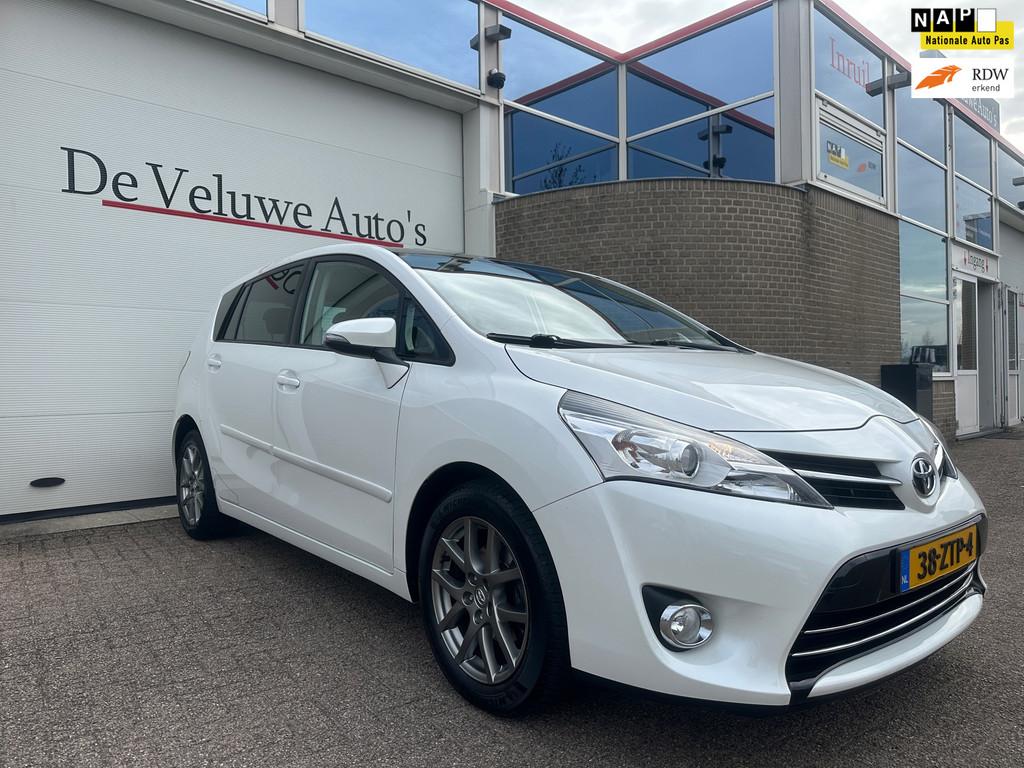 Toyota Verso 1.8 VVT-i Business|Trekhaak|Cruise|Pano dak|, Voorwielaandrijving, Euro 5, Gebruikt, 4 cilinders