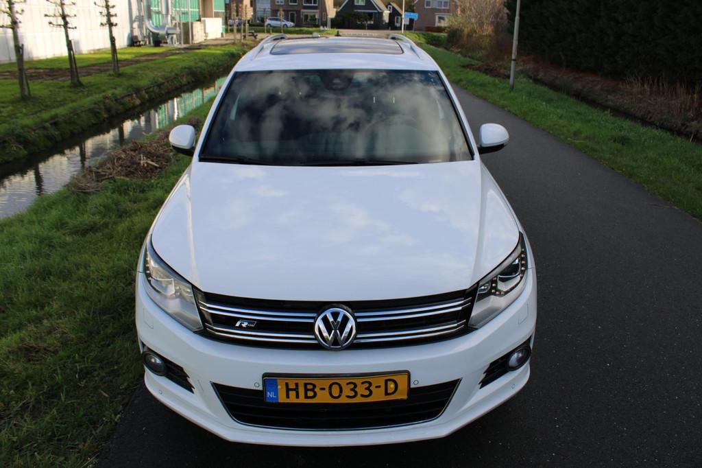 Volkswagen Tiguan 1.4 TSI R-Line Edition, Voorwielaandrijving, 125 pk, Gebruikt, Euro 6