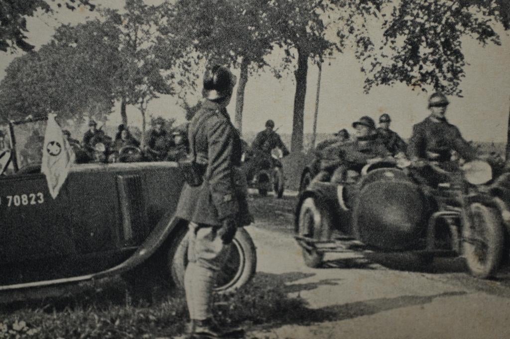 frankrijk 1940 ww2 escadron motoren auto oldtimer soldaten, Ophalen of Verzenden, 1920 tot 1940, Voertuig