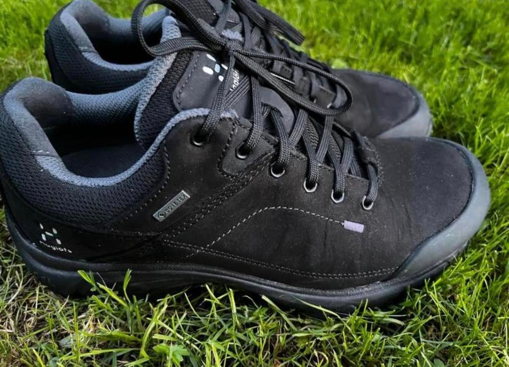 Zwarte wandelschoenen Bergschoenen Haglofs maat 36 3/4 nieuw, Ophalen of Verzenden, Zo goed als nieuw, Schoenen