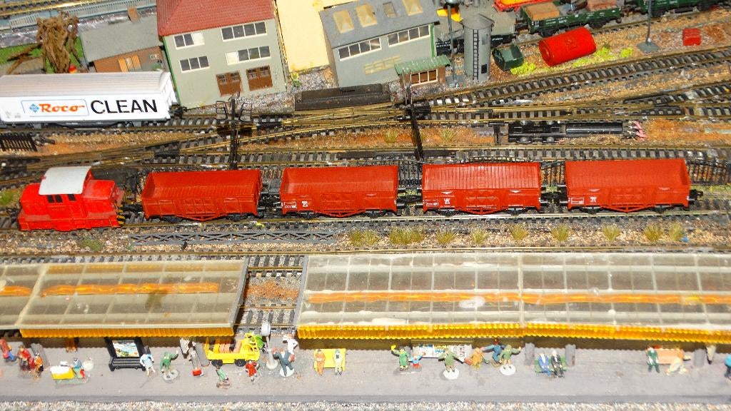 Fleischmann goederen trein adv 16, Gelijkstroom, Fleischmann, Ophalen of Verzenden, Analoog