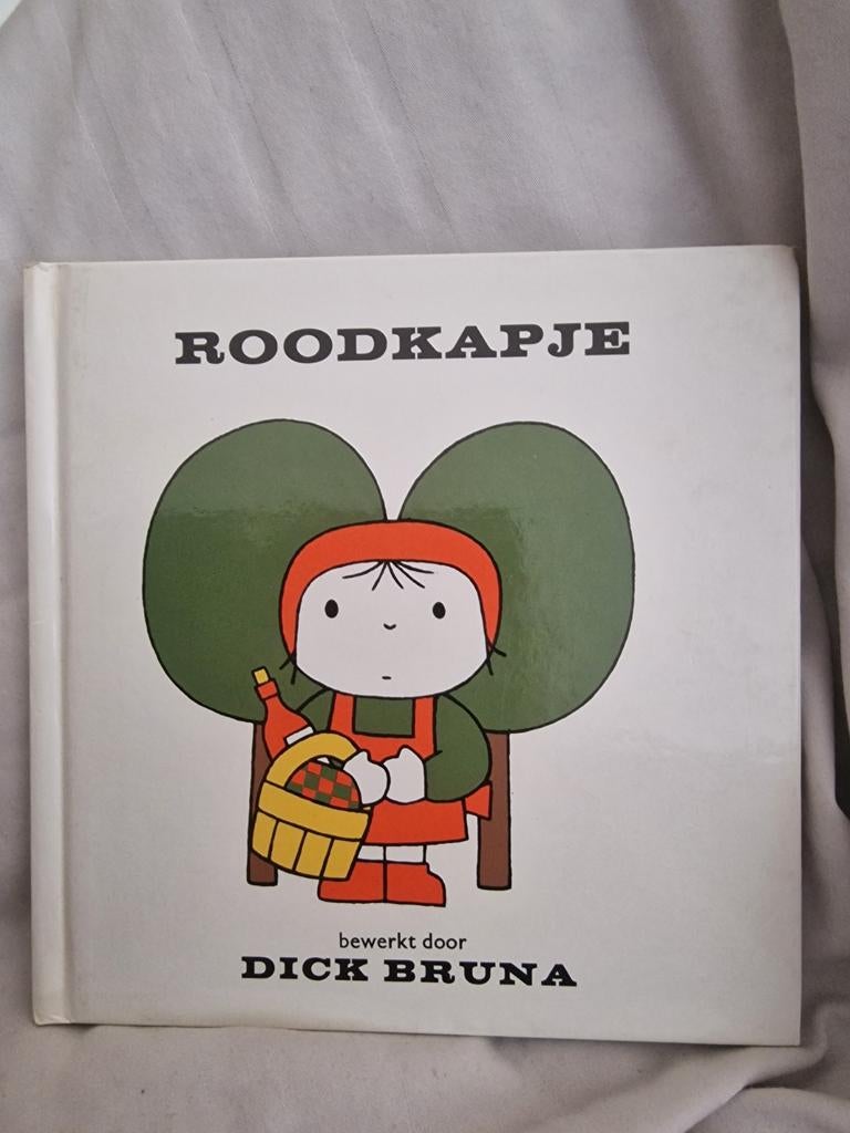 Roodkapje - Dick Bruna (1994) - Zo goed als nieuw, Ophalen of Verzenden, Zo goed als nieuw, Dick Bruna, Sprookjes