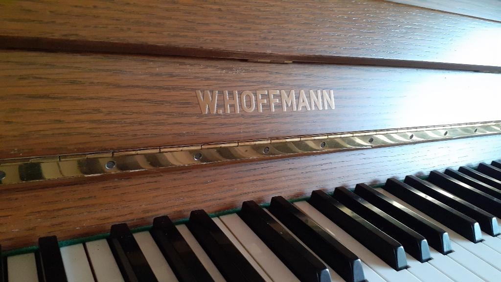 Aangeboden: piano, Muziek en Instrumenten, Piano's, Ophalen, Gebruikt, Bruin, Piano