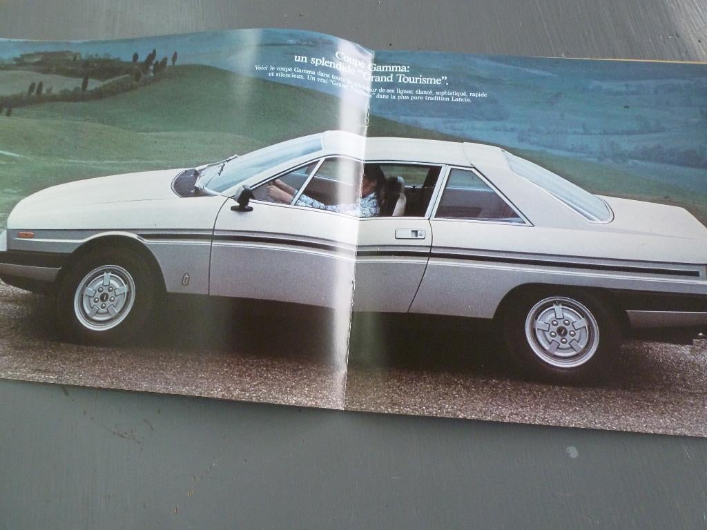 Lancia Gamma Coupe folder 1979 Prestigefolder !, Ophalen of Verzenden, Zo goed als nieuw, Overige merken